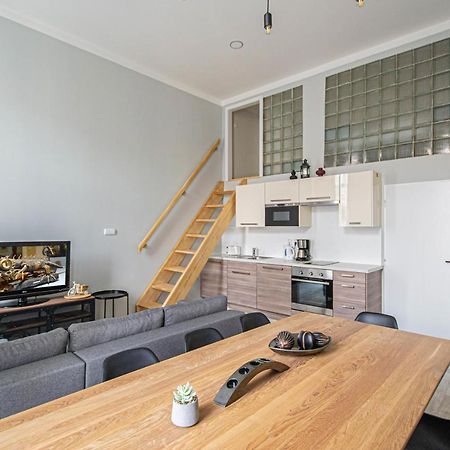 Sightseeing Apartment By Ruterra Prague Luaran gambar